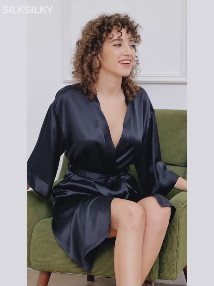 SilkSilky-ES Seda Pura Manga media Womens Robe video 001