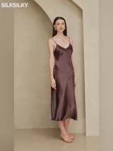 SilkSilky-ES Spaghetti Strap V Neck Vestido video 001