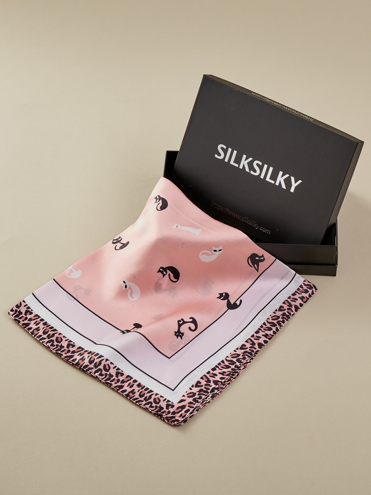 SilkSilky ES Seda Pura Scarf Rosa 001